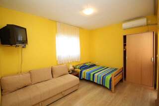 Апартаменты Apartments Grabovica Бар Номер-студио с балконом-12